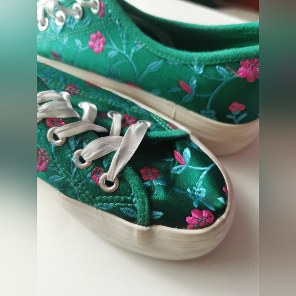 2/25$ Sneakers satin turquoise